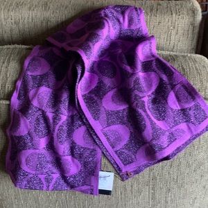 Coach scarf